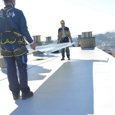 Trabajos verticales de Desafío Vertical León en León